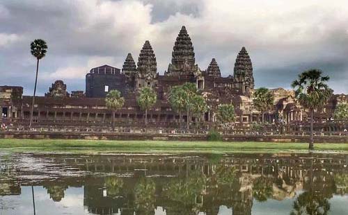 如何玩吴哥窟 要去柬埔寨吴哥窟旅游了买些什么好  去柬埔寨旅游的注意事项
