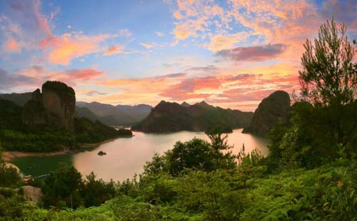 铜钹山门票是多少  铜钹山食冷是什么