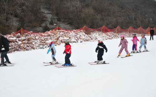 北京静之湖滑雪场怎么样 北京静之湖滑雪场游玩攻略