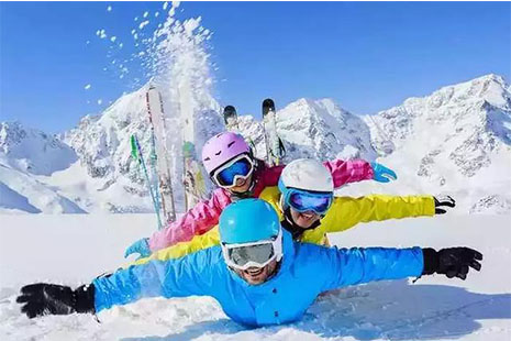 兰州兴隆山滑雪场11月24号开滑 兴隆山滑雪场旅游直通车价格