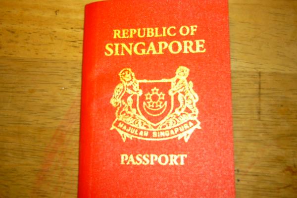2019新加坡护照去英国免签自动通关