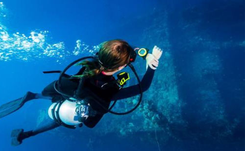 ​蜈支洲岛潜水活动恢复开放