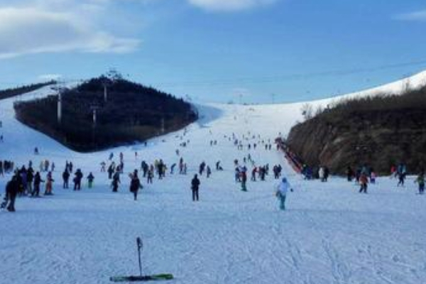 2020玉龙雪山滑雪场开放时间 玉龙雪山滑雪场门票多少钱