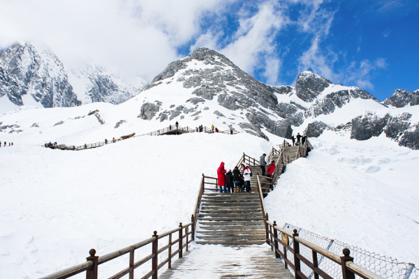 玉龙雪山攻略旅游 玉龙雪山旅游线路安排及景点推荐