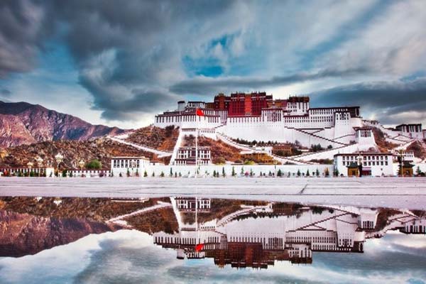 西藏旅游几月份去最合适 七八月西藏旅游攻略