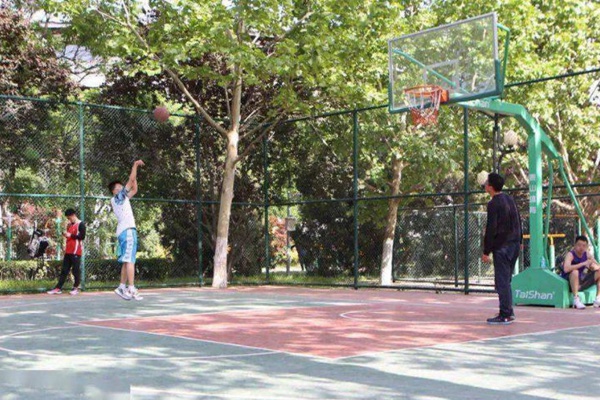2021北京莲花池公园篮球场和乒乓球场恢复开放通知