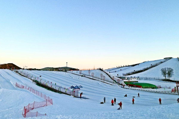2021-2022狼牙山滑雪场开放时间及门票价格