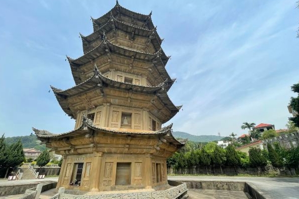 2023南山广化寺旅游攻略 - 门票价格 - 开放时间 - 简介 - 地址 - 交通 - 天气 - 电话