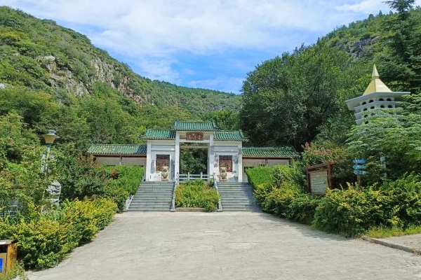 2023金象山橡谷国际营地旅游攻略 - 门票价格 - 优惠政策 - 开放时间 - 简介 - 地址 - 天气 - 电话