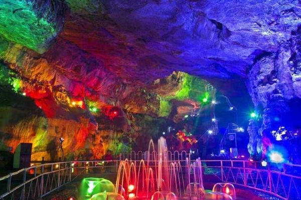 2023开元溶洞旅游攻略 - 门票价格 - 优惠政策 - 开放时间 - 简介 - 地址 - 交通 - 天气 - 电话