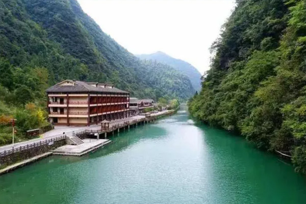 2023遵义观音岩游玩攻略 - 门票价格 - 开放时间 - 优惠政策 - 交通 - 地址 - 电话