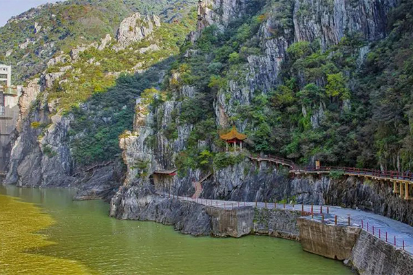 2023石门栈道风景区旅游攻略 - 门票价格 - 优惠政策 - 开放时间 - 简介 - 交通 - 地址 - 电话 - 天气