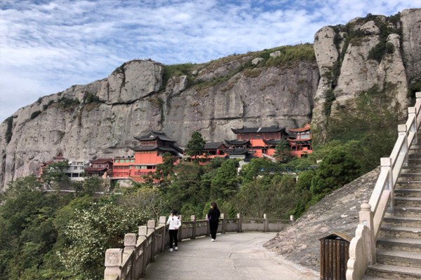 2023羊角洞景区旅游攻略 - 门票价格 - 开放时间 - 优惠政策 - 交通 - 地址 - 电话 - 天气