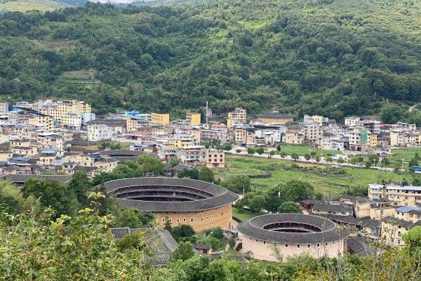 2023福建土楼王景区游玩攻略 - 门票价格 - 优惠政策 - 开放时间 - 简介 - 地址 - 天气 - 电话 - 交通