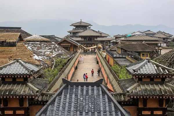 2023象山影视城旅游攻略 - 门票价格 - 优惠政策 - 开放时间 - 一日游攻略 - 地址 - 交通 - 天气