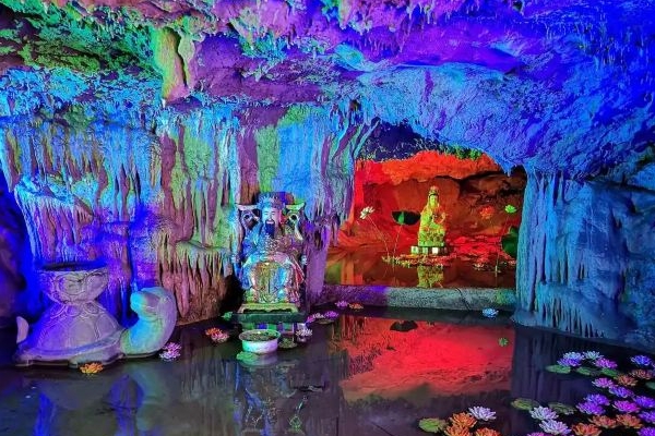 2023丰鱼岩旅游区游玩攻略 - 门票价格 - 开放时间 - 简介 - 地址 - 交通 - 电话