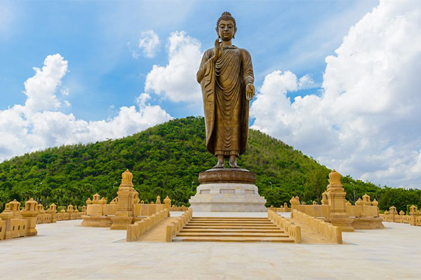 2023舟山普陀山普济寺旅游攻略 - 门票价格 - 优惠政策 - 开放时间 - 简介 - 交通 - 美食 - 地址 - 电话 - 天气
