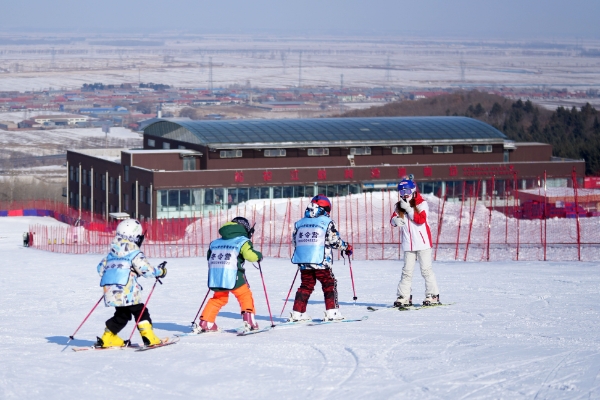 2024松花江敖其湾滑雪场滑雪攻略-门票价格-景点信息
